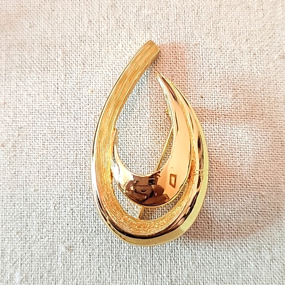 Christian Dior Brooch